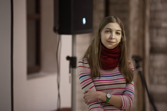 Ася Казанцева "Хто б міг подумати! Як мозок змушує нас робити дурниці", "В інтернеті хтось не правий", видавництво Віват